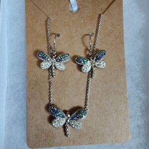 Butterfly necklace and earrings NWT gorgeous rhinestones